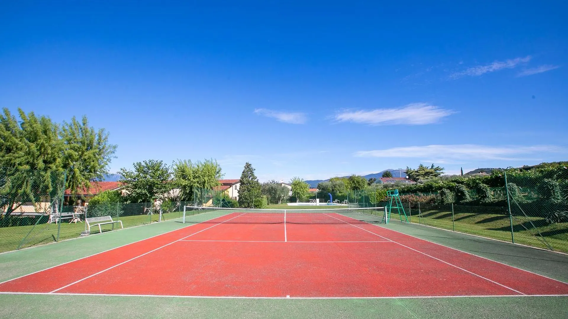 Apartment Bardolino Garden Pool & Tennis On The Lake - Happy Rentals