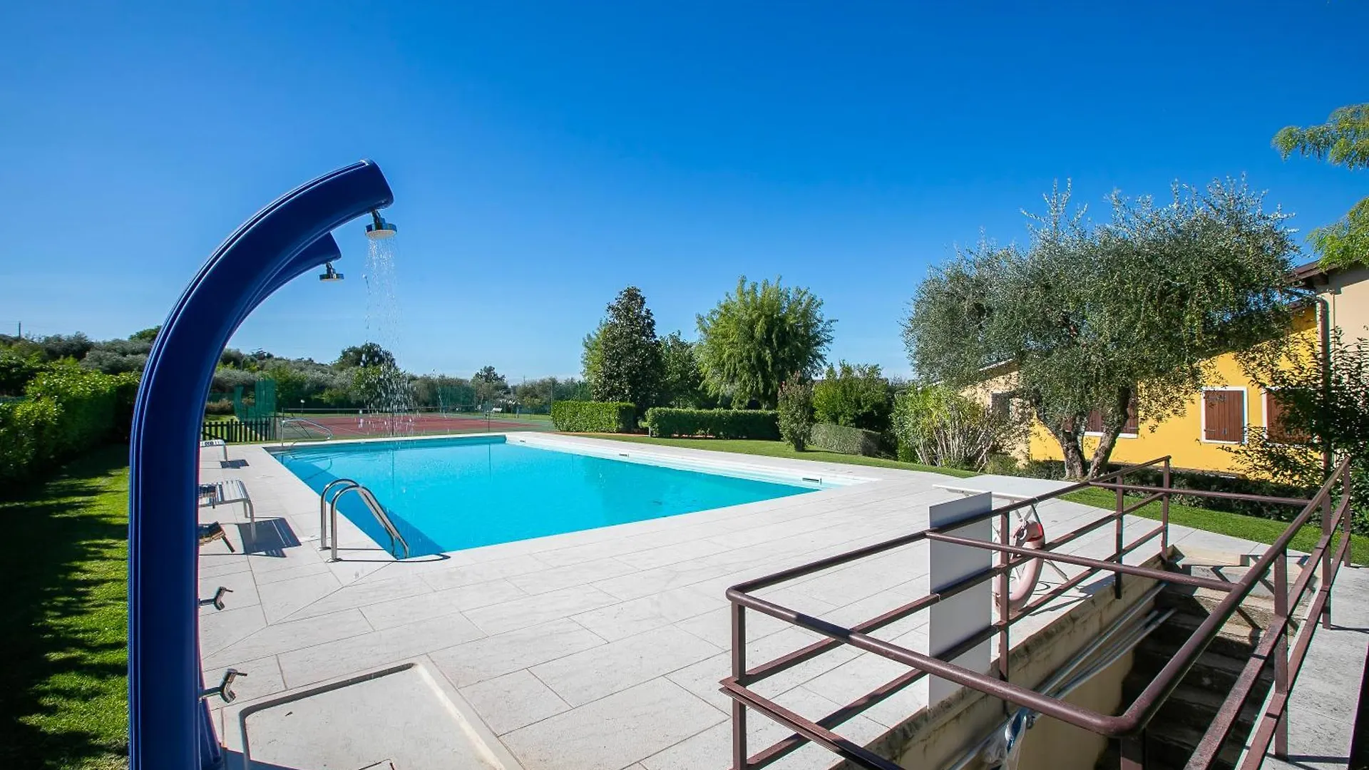 Apartment Bardolino Garden Pool & Tennis On The Lake - Happy Rentals
